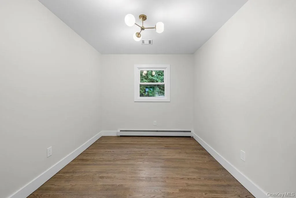 132 Conger Avenue, Clarkstown, NY, 4 Bedrooms Bedrooms, 13 Rooms Rooms,3 BathroomsBathrooms,Residential,For Rent,Conger,0,1039852 132 Conger Avenue, Clarkstown, NY, 4 Bedrooms Bedrooms, 13 Rooms Rooms,3 BathroomsBathrooms,Residential,For Rent,Conger,0,1039852