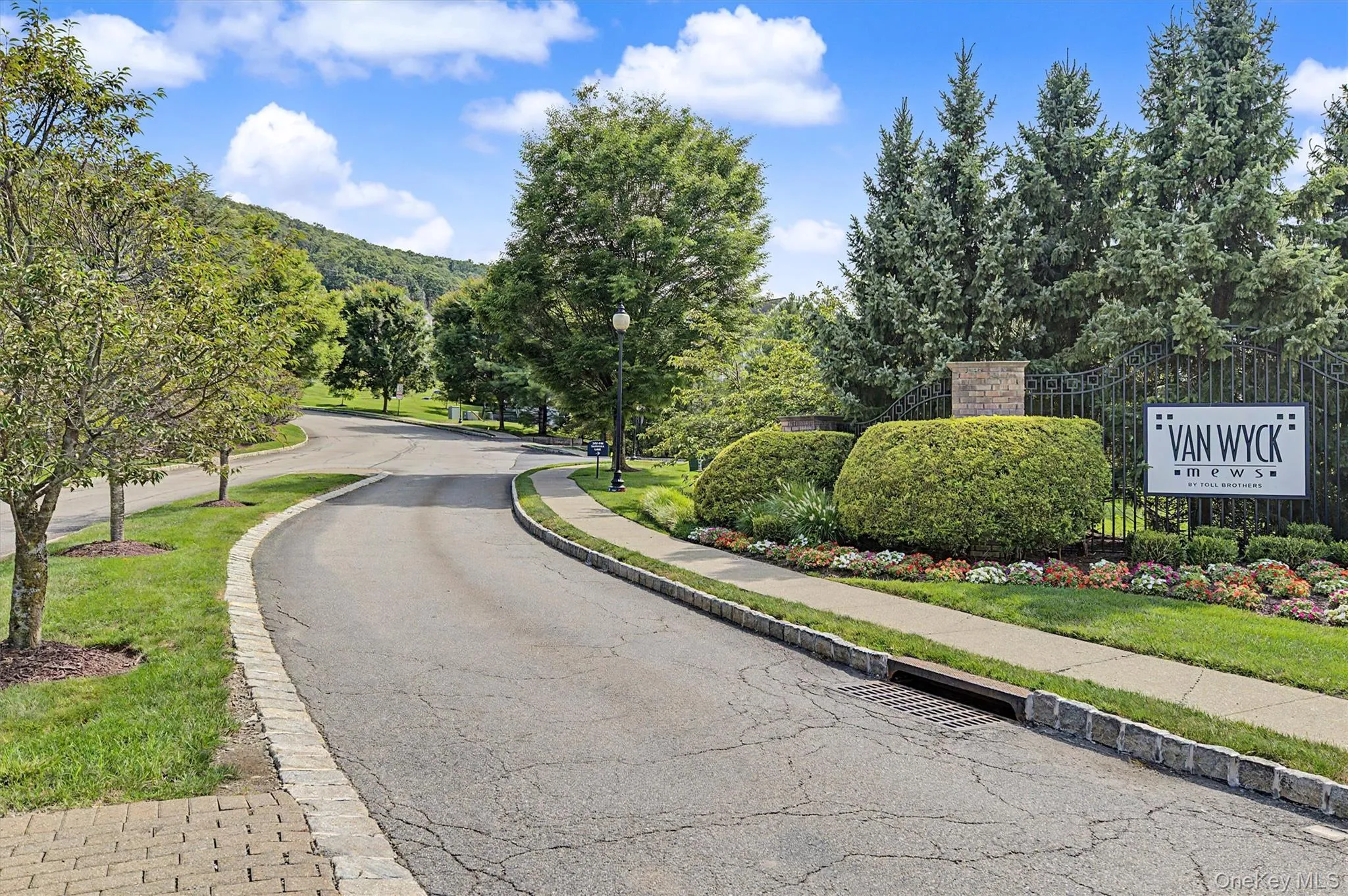 2806 Bennington Drive, Fishkill, NY, 2 Bedrooms Bedrooms, 8 Rooms Rooms,2 BathroomsBathrooms,Residential,For Rent,Bennington,0,1039857 2806 Bennington Drive, Fishkill, NY, 2 Bedrooms Bedrooms, 8 Rooms Rooms,2 BathroomsBathrooms,Residential,For Rent,Bennington,0,1039857