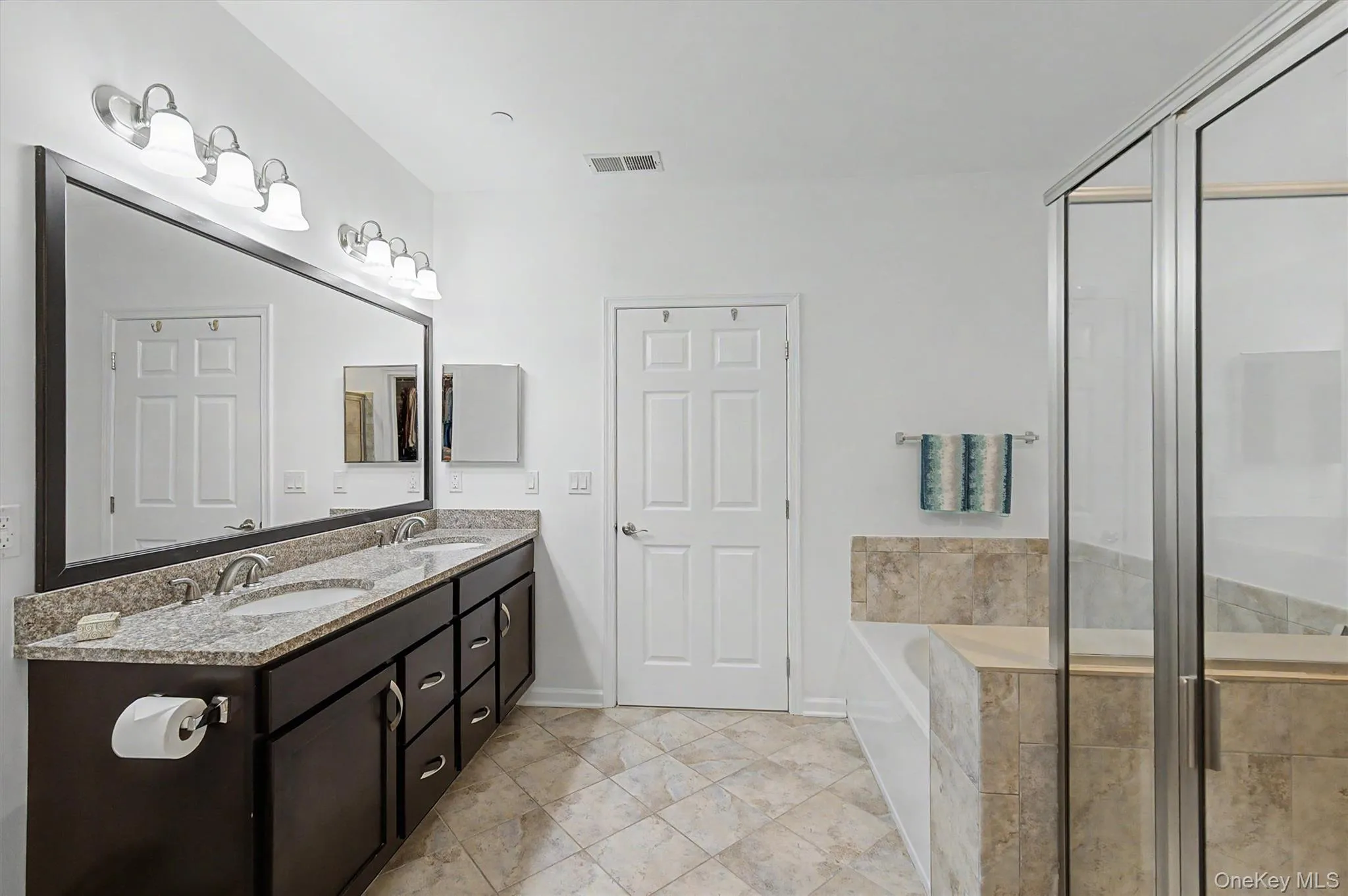 2806 Bennington Drive, Fishkill, NY, 2 Bedrooms Bedrooms, 8 Rooms Rooms,2 BathroomsBathrooms,Residential,For Rent,Bennington,0,1039857 2806 Bennington Drive, Fishkill, NY, 2 Bedrooms Bedrooms, 8 Rooms Rooms,2 BathroomsBathrooms,Residential,For Rent,Bennington,0,1039857