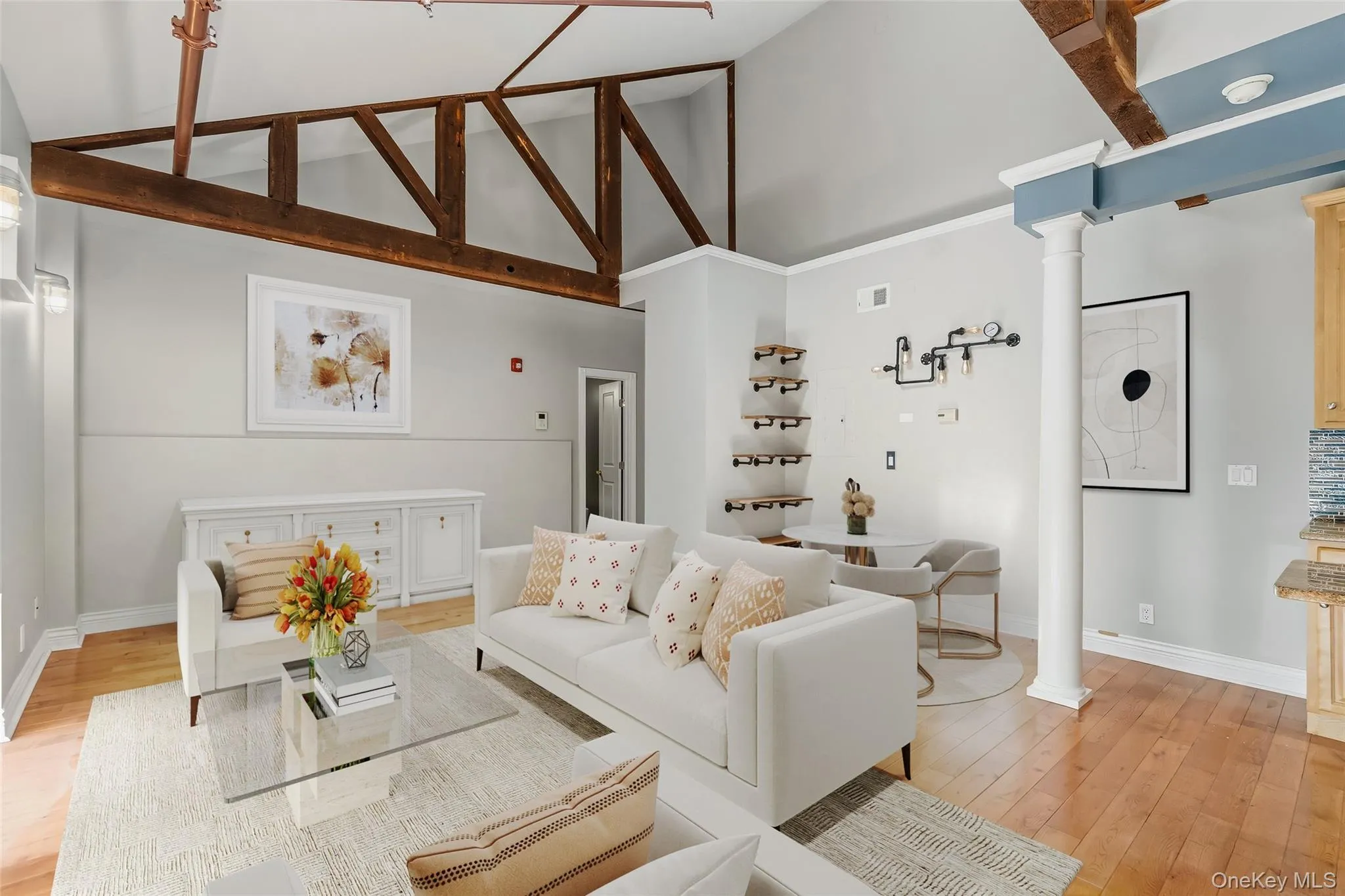 This photo has been digitally staged to showcase this amazing space! This photo has been digitally staged to showcase this amazing space!