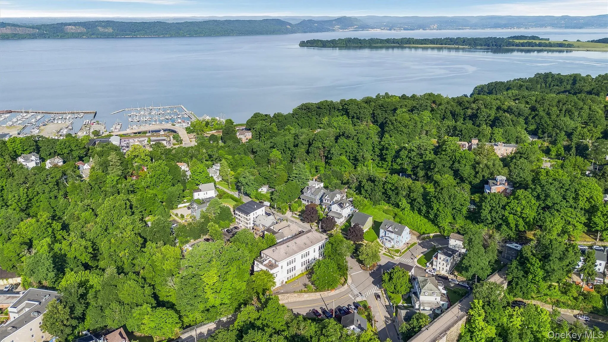 88 Broadway, Ossining, NY, 2 Bedrooms Bedrooms, 9 Rooms Rooms,2 BathroomsBathrooms,Residential,For Rent,Broadway,0,1039859 88 Broadway, Ossining, NY, 2 Bedrooms Bedrooms, 9 Rooms Rooms,2 BathroomsBathrooms,Residential,For Rent,Broadway,0,1039859