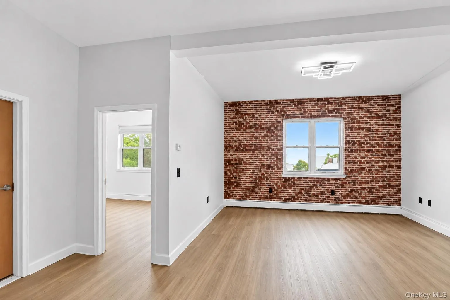 20 Broadway, Orangetown, NY, 1 Bedroom Bedrooms, 3 Rooms Rooms,1 BathroomBathrooms,Residential Lease,For Rent,Broadway,0,1039861 20 Broadway, Orangetown, NY, 1 Bedroom Bedrooms, 3 Rooms Rooms,1 BathroomBathrooms,Residential Lease,For Rent,Broadway,0,1039861