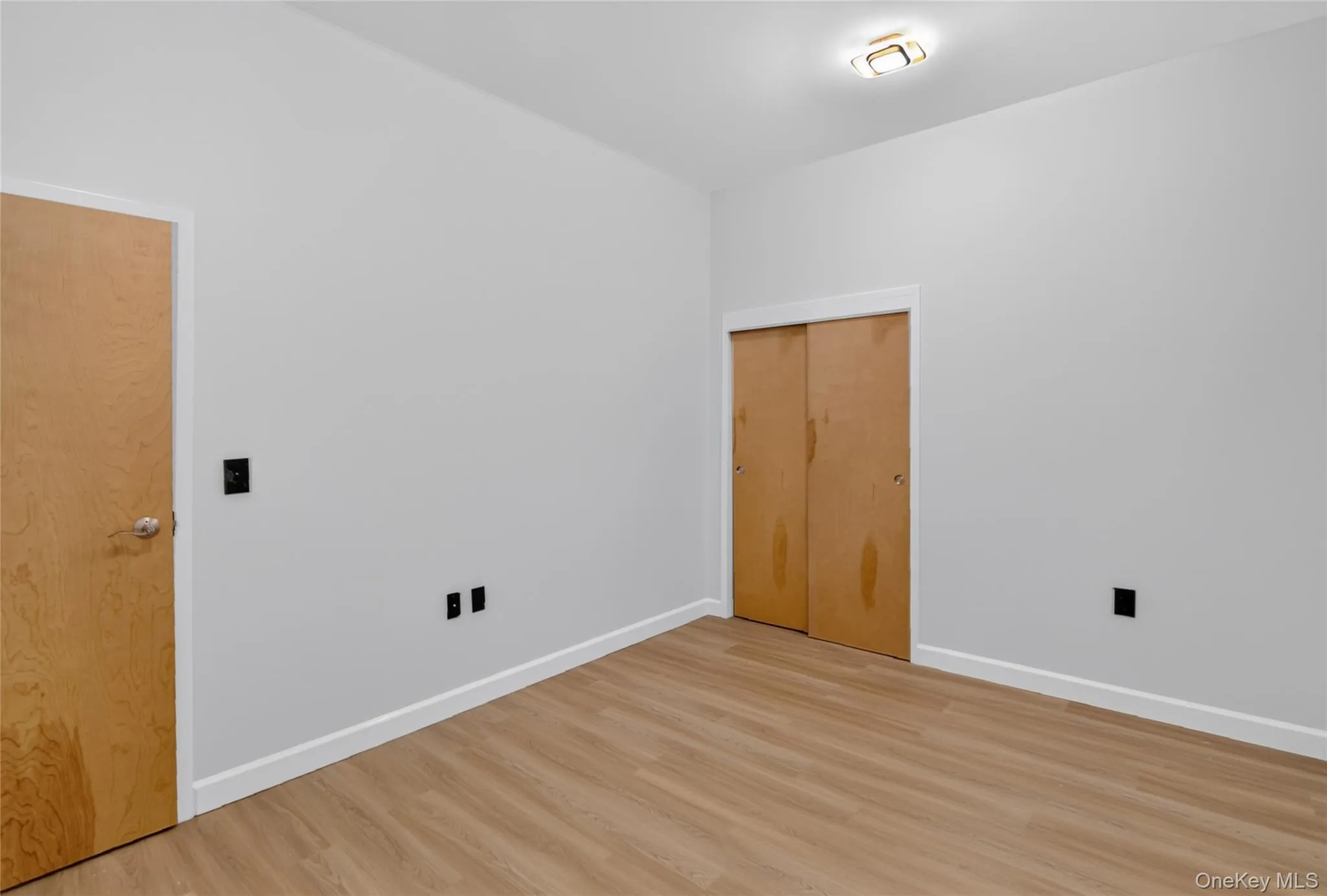 20 Broadway, Orangetown, NY, 1 Bedroom Bedrooms, 3 Rooms Rooms,1 BathroomBathrooms,Residential Lease,For Rent,Broadway,0,1039861 20 Broadway, Orangetown, NY, 1 Bedroom Bedrooms, 3 Rooms Rooms,1 BathroomBathrooms,Residential Lease,For Rent,Broadway,0,1039861