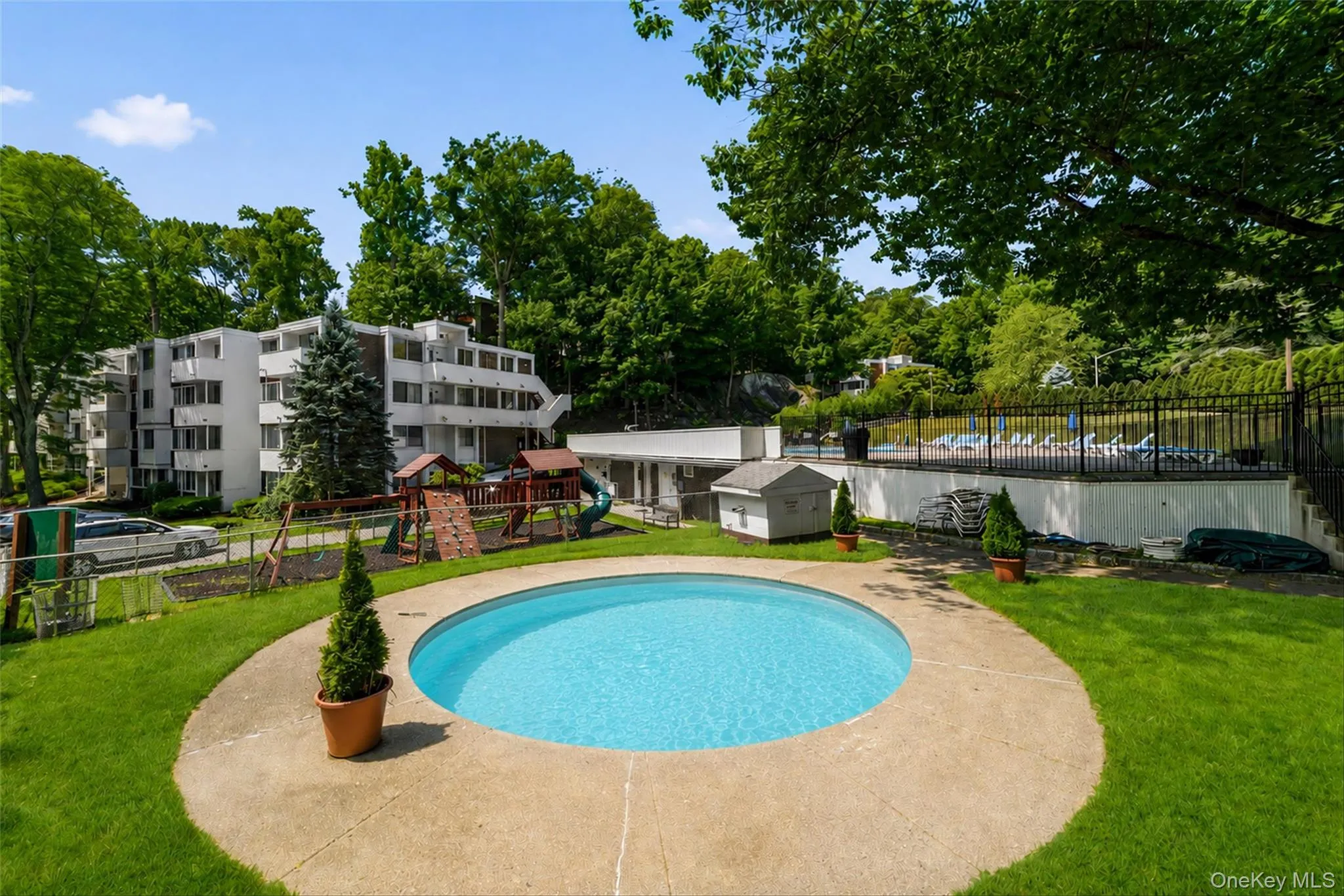 321 Tallwood Drive, Greenburgh, NY, 3 Bedrooms Bedrooms, 8 Rooms Rooms,2 BathroomsBathrooms,Residential,For Rent,Tallwood,0,1039864 321 Tallwood Drive, Greenburgh, NY, 3 Bedrooms Bedrooms, 8 Rooms Rooms,2 BathroomsBathrooms,Residential,For Rent,Tallwood,0,1039864