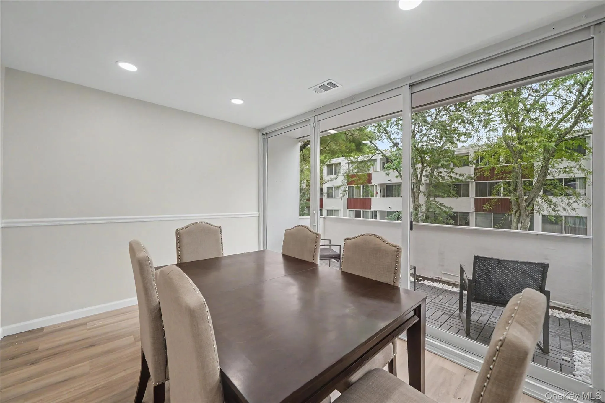 321 Tallwood Drive, Greenburgh, NY, 3 Bedrooms Bedrooms, 8 Rooms Rooms,2 BathroomsBathrooms,Residential,For Rent,Tallwood,0,1039864 321 Tallwood Drive, Greenburgh, NY, 3 Bedrooms Bedrooms, 8 Rooms Rooms,2 BathroomsBathrooms,Residential,For Rent,Tallwood,0,1039864