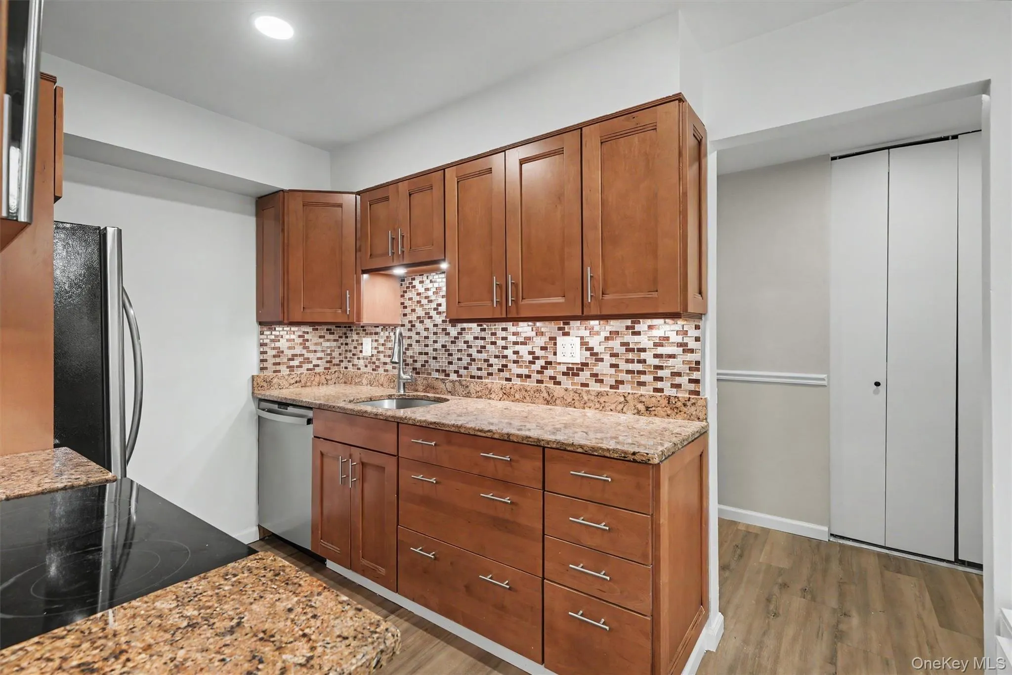 321 Tallwood Drive, Greenburgh, NY, 3 Bedrooms Bedrooms, 8 Rooms Rooms,2 BathroomsBathrooms,Residential,For Rent,Tallwood,0,1039864 321 Tallwood Drive, Greenburgh, NY, 3 Bedrooms Bedrooms, 8 Rooms Rooms,2 BathroomsBathrooms,Residential,For Rent,Tallwood,0,1039864