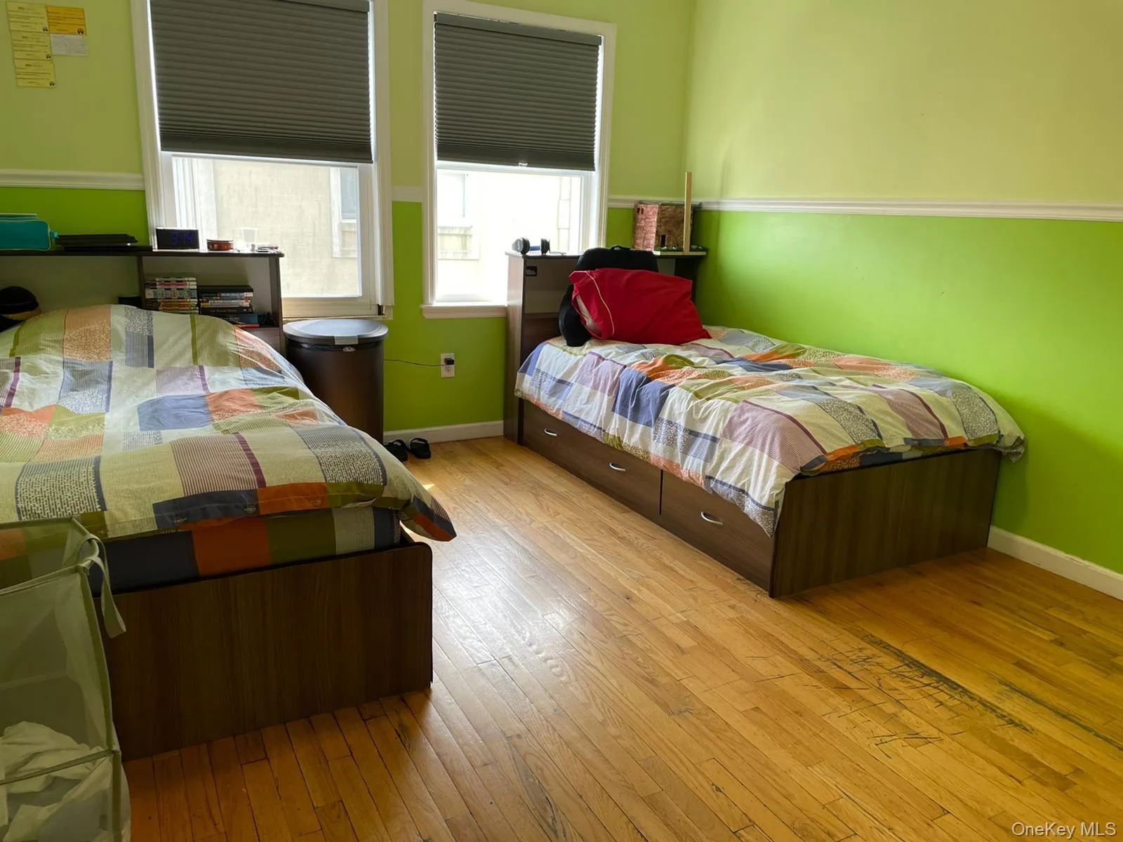 223 Beach 3rd Street, New York, NY, 4 Bedrooms Bedrooms, 8 Rooms Rooms,3 BathroomsBathrooms,Residential,For Rent,Beach 3rd,0,1039869 223 Beach 3rd Street, New York, NY, 4 Bedrooms Bedrooms, 8 Rooms Rooms,3 BathroomsBathrooms,Residential,For Rent,Beach 3rd,0,1039869