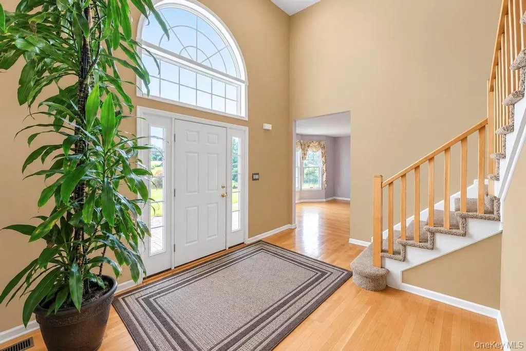 150 Hayrick Lane, Smithtown, NY, 4 Bedrooms Bedrooms, 8 Rooms Rooms,3 BathroomsBathrooms,Residential,For Rent,Hayrick,0,1039870 150 Hayrick Lane, Smithtown, NY, 4 Bedrooms Bedrooms, 8 Rooms Rooms,3 BathroomsBathrooms,Residential,For Rent,Hayrick,0,1039870