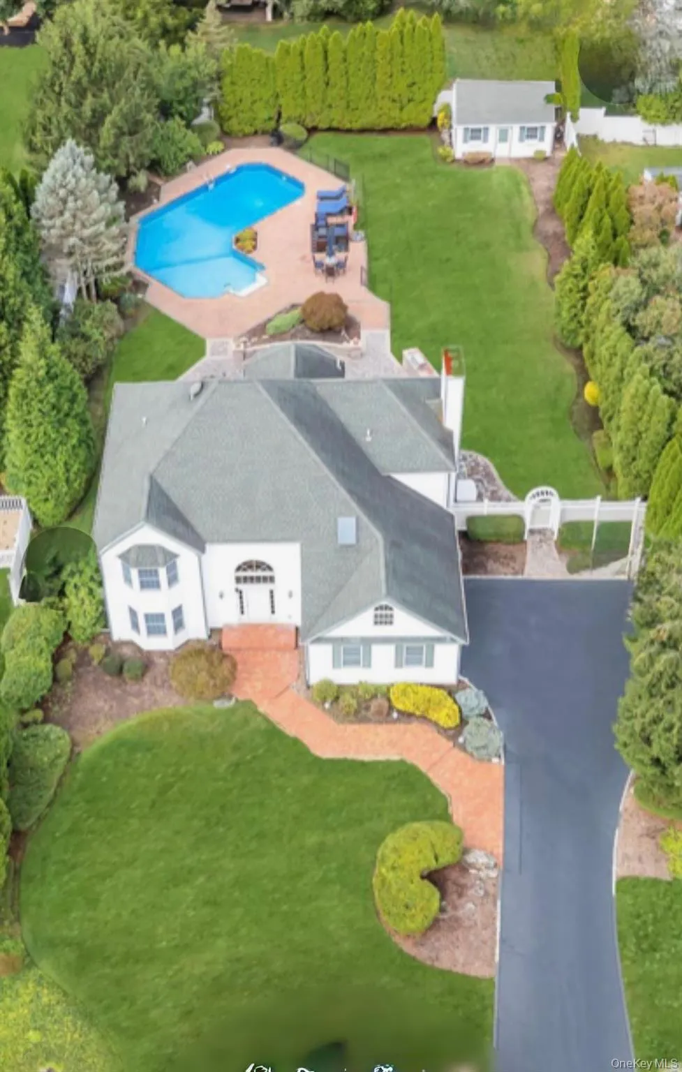 150 Hayrick Lane, Smithtown, NY, 4 Bedrooms Bedrooms, 8 Rooms Rooms,3 BathroomsBathrooms,Residential,For Rent,Hayrick,0,1039870 150 Hayrick Lane, Smithtown, NY, 4 Bedrooms Bedrooms, 8 Rooms Rooms,3 BathroomsBathrooms,Residential,For Rent,Hayrick,0,1039870