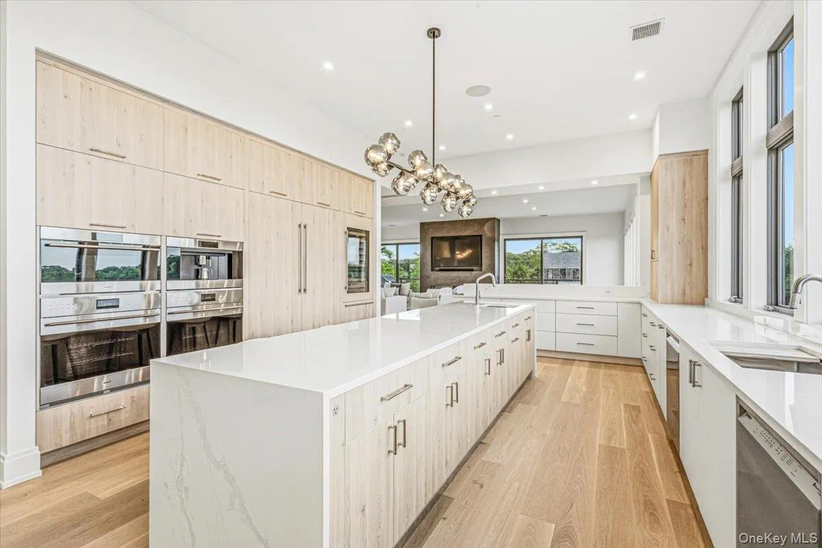1A Jagger Lane, Southampton, NY, 5 Bedrooms Bedrooms, 28 Rooms Rooms,5 BathroomsBathrooms,Residential,For Rent,Jagger,0,1039871 1A Jagger Lane, Southampton, NY, 5 Bedrooms Bedrooms, 28 Rooms Rooms,5 BathroomsBathrooms,Residential,For Rent,Jagger,0,1039871
