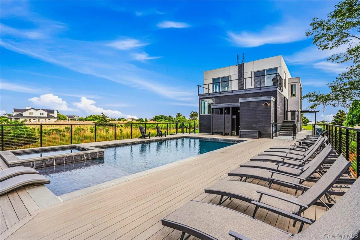 1A Jagger Lane, Southampton, NY, 5 Bedrooms Bedrooms, 28 Rooms Rooms,5 BathroomsBathrooms,Residential,For Rent,Jagger,0,1039871 1A Jagger Lane, Southampton, NY, 5 Bedrooms Bedrooms, 28 Rooms Rooms,5 BathroomsBathrooms,Residential,For Rent,Jagger,0,1039871