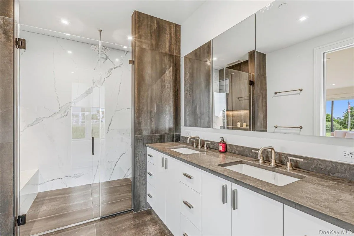 1A Jagger Lane, Southampton, NY, 5 Bedrooms Bedrooms, 28 Rooms Rooms,5 BathroomsBathrooms,Residential,For Rent,Jagger,0,1039871 1A Jagger Lane, Southampton, NY, 5 Bedrooms Bedrooms, 28 Rooms Rooms,5 BathroomsBathrooms,Residential,For Rent,Jagger,0,1039871