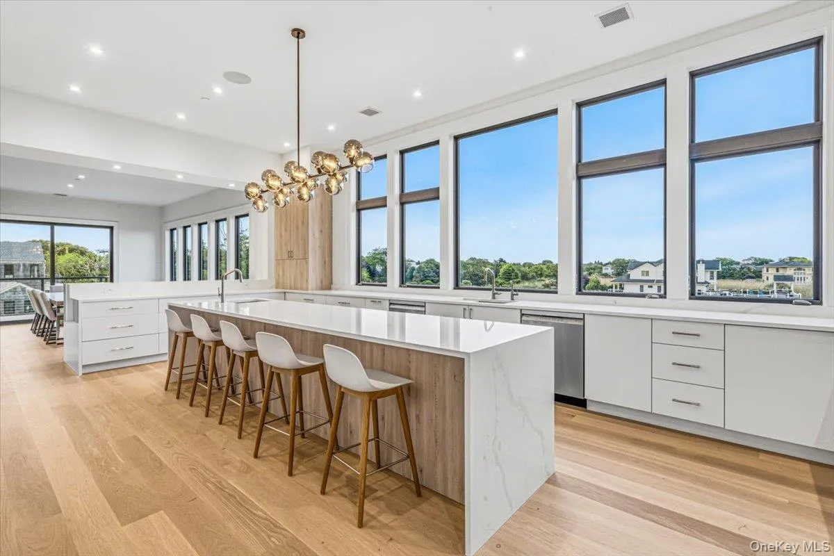 1A Jagger Lane, Southampton, NY, 5 Bedrooms Bedrooms, 28 Rooms Rooms,5 BathroomsBathrooms,Residential,For Rent,Jagger,0,1039871 1A Jagger Lane, Southampton, NY, 5 Bedrooms Bedrooms, 28 Rooms Rooms,5 BathroomsBathrooms,Residential,For Rent,Jagger,0,1039871