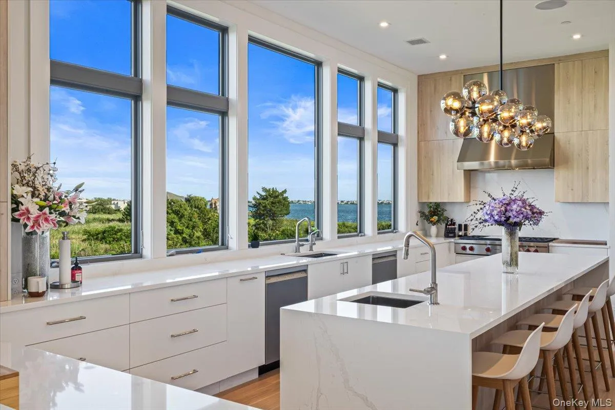 1A Jagger Lane, Southampton, NY, 5 Bedrooms Bedrooms, 28 Rooms Rooms,5 BathroomsBathrooms,Residential,For Rent,Jagger,0,1039871 1A Jagger Lane, Southampton, NY, 5 Bedrooms Bedrooms, 28 Rooms Rooms,5 BathroomsBathrooms,Residential,For Rent,Jagger,0,1039871