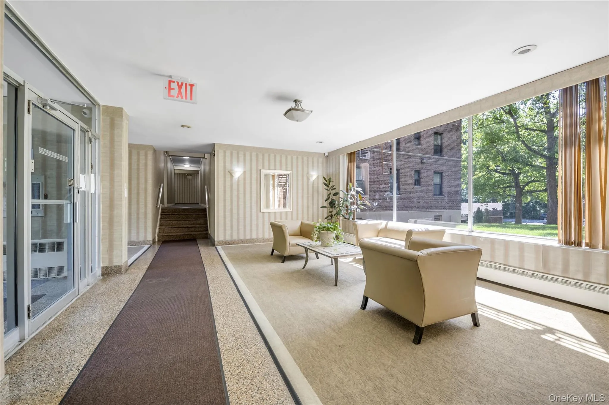 224-24 Union Turnpike, New York, NY, 2 Bedrooms Bedrooms, 5 Rooms Rooms,1 BathroomBathrooms,Residential,For Rent,Union,0,1039872 224-24 Union Turnpike, New York, NY, 2 Bedrooms Bedrooms, 5 Rooms Rooms,1 BathroomBathrooms,Residential,For Rent,Union,0,1039872