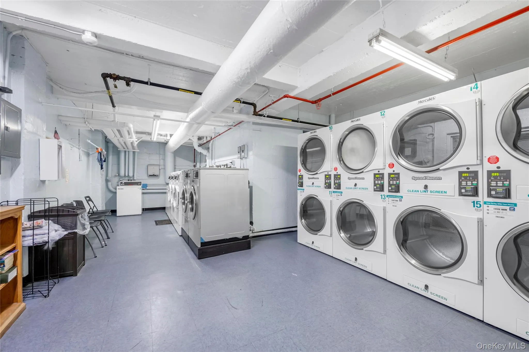 224-24 Union Turnpike, New York, NY, 2 Bedrooms Bedrooms, 5 Rooms Rooms,1 BathroomBathrooms,Residential,For Rent,Union,0,1039872 224-24 Union Turnpike, New York, NY, 2 Bedrooms Bedrooms, 5 Rooms Rooms,1 BathroomBathrooms,Residential,For Rent,Union,0,1039872