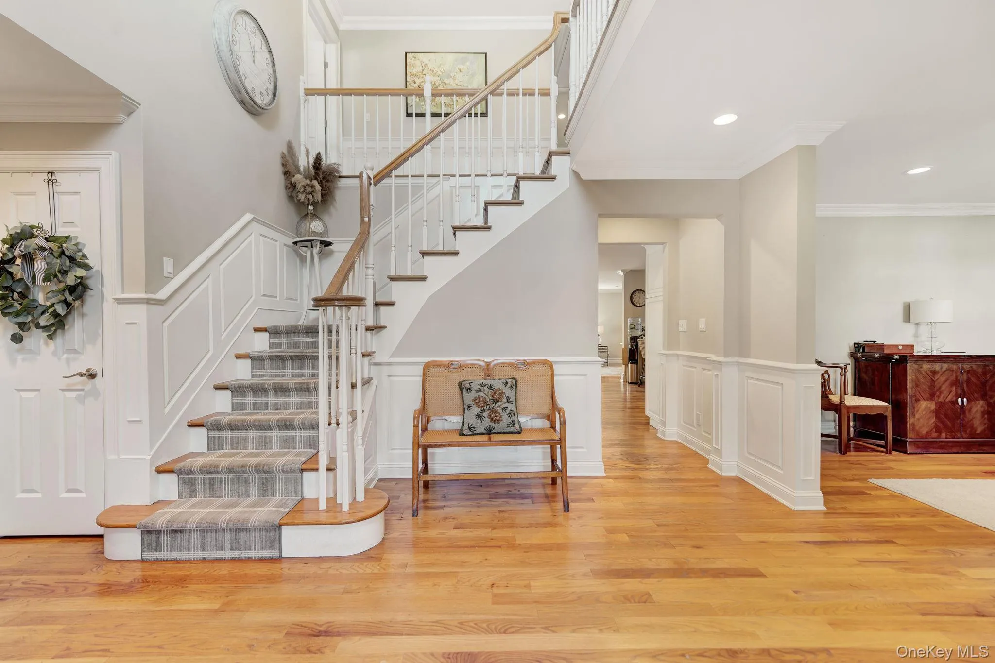 2 Story Entry 2 Story Entry