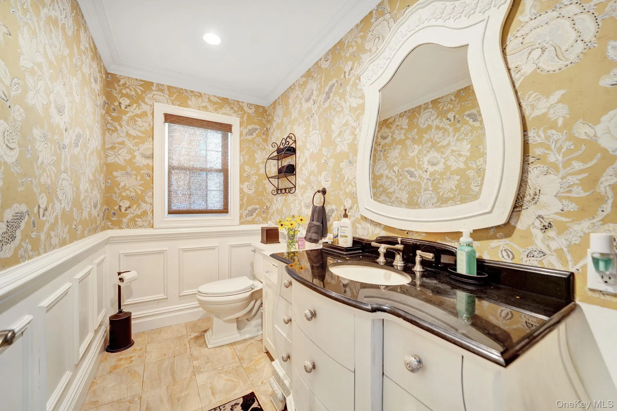 1/2bath on main floor 1/2bath on main floor