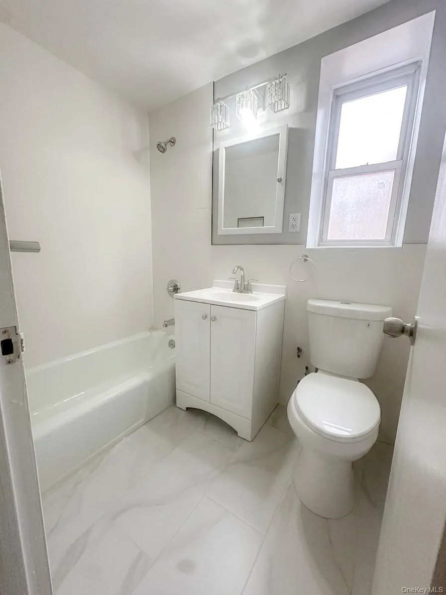 101 Highland Avenue, Yonkers, NY, 1 Bedroom Bedrooms, 5 Rooms Rooms,1 BathroomBathrooms,Residential,For Rent,Highland,0,1039876 101 Highland Avenue, Yonkers, NY, 1 Bedroom Bedrooms, 5 Rooms Rooms,1 BathroomBathrooms,Residential,For Rent,Highland,0,1039876