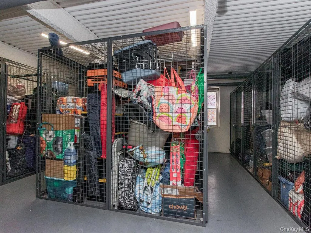101 Highland Avenue, Yonkers, NY, 1 Bedroom Bedrooms, 5 Rooms Rooms,1 BathroomBathrooms,Residential,For Rent,Highland,0,1039876 101 Highland Avenue, Yonkers, NY, 1 Bedroom Bedrooms, 5 Rooms Rooms,1 BathroomBathrooms,Residential,For Rent,Highland,0,1039876