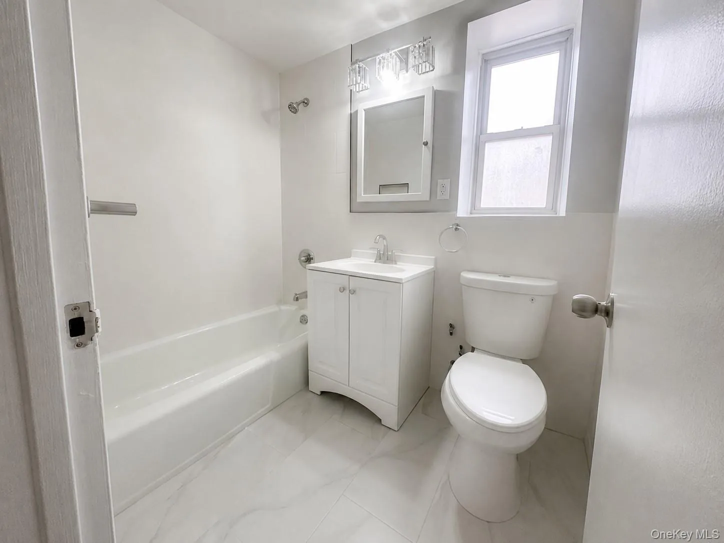101 Highland Avenue, Yonkers, NY, 1 Bedroom Bedrooms, 5 Rooms Rooms,1 BathroomBathrooms,Residential,For Rent,Highland,0,1039876 101 Highland Avenue, Yonkers, NY, 1 Bedroom Bedrooms, 5 Rooms Rooms,1 BathroomBathrooms,Residential,For Rent,Highland,0,1039876