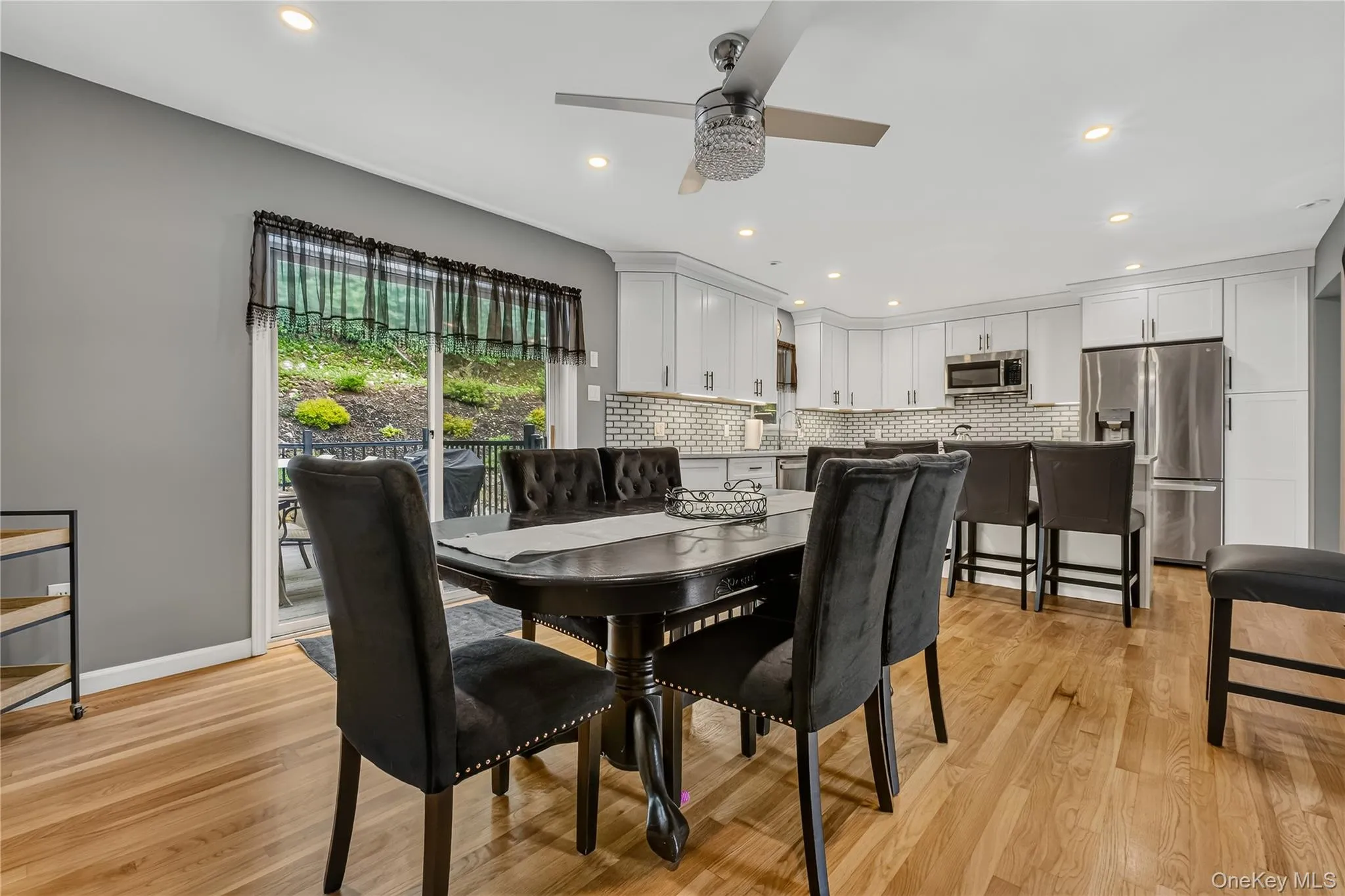 35 Glenna Drive, Carmel, NY, 3 Bedrooms Bedrooms, 7 Rooms Rooms,3 BathroomsBathrooms,Residential,For Rent,Glenna,0,1039879 35 Glenna Drive, Carmel, NY, 3 Bedrooms Bedrooms, 7 Rooms Rooms,3 BathroomsBathrooms,Residential,For Rent,Glenna,0,1039879