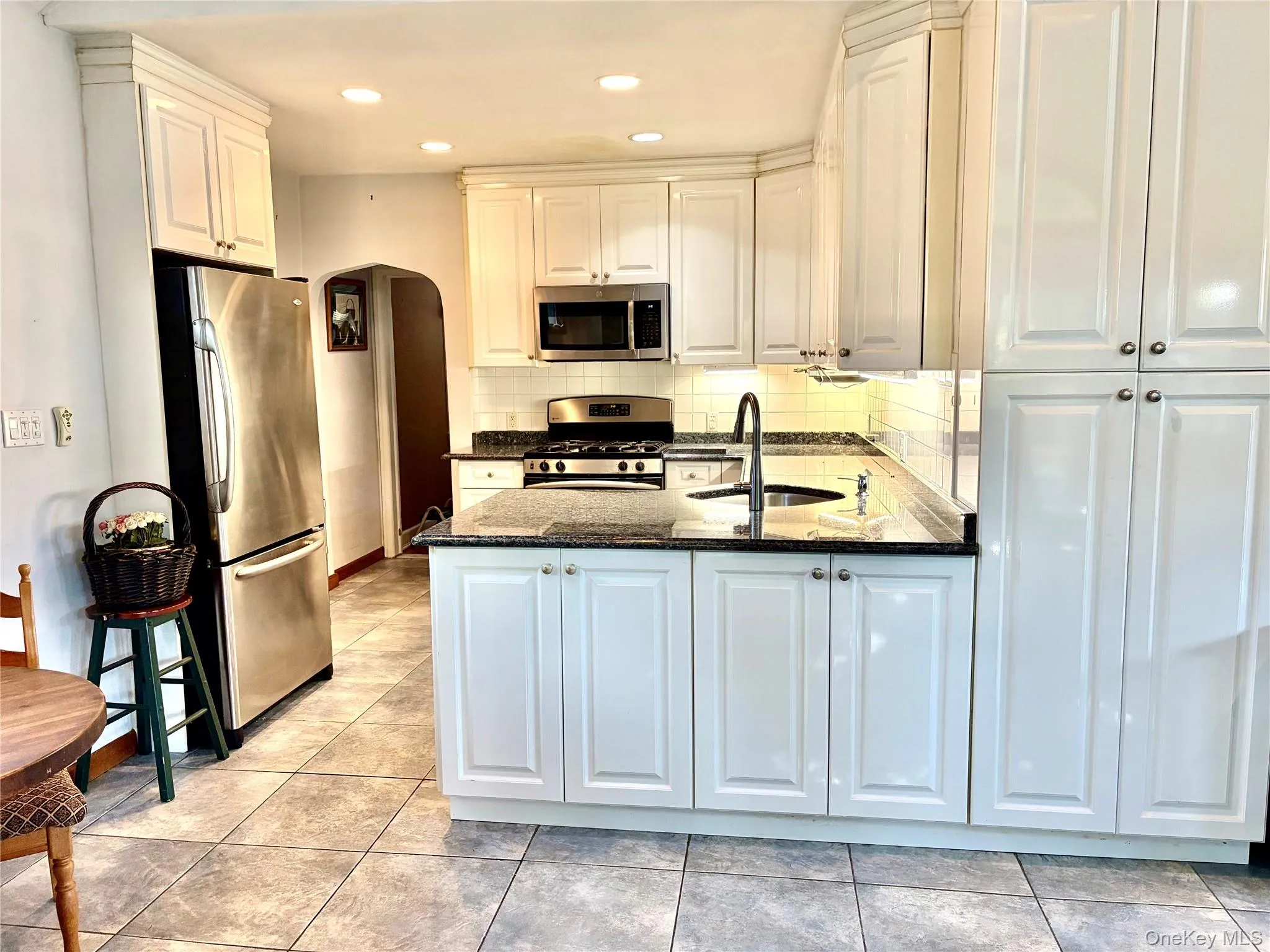 Renovated Open Kitchen to family room and dining area Renovated Open Kitchen to family room and dining area