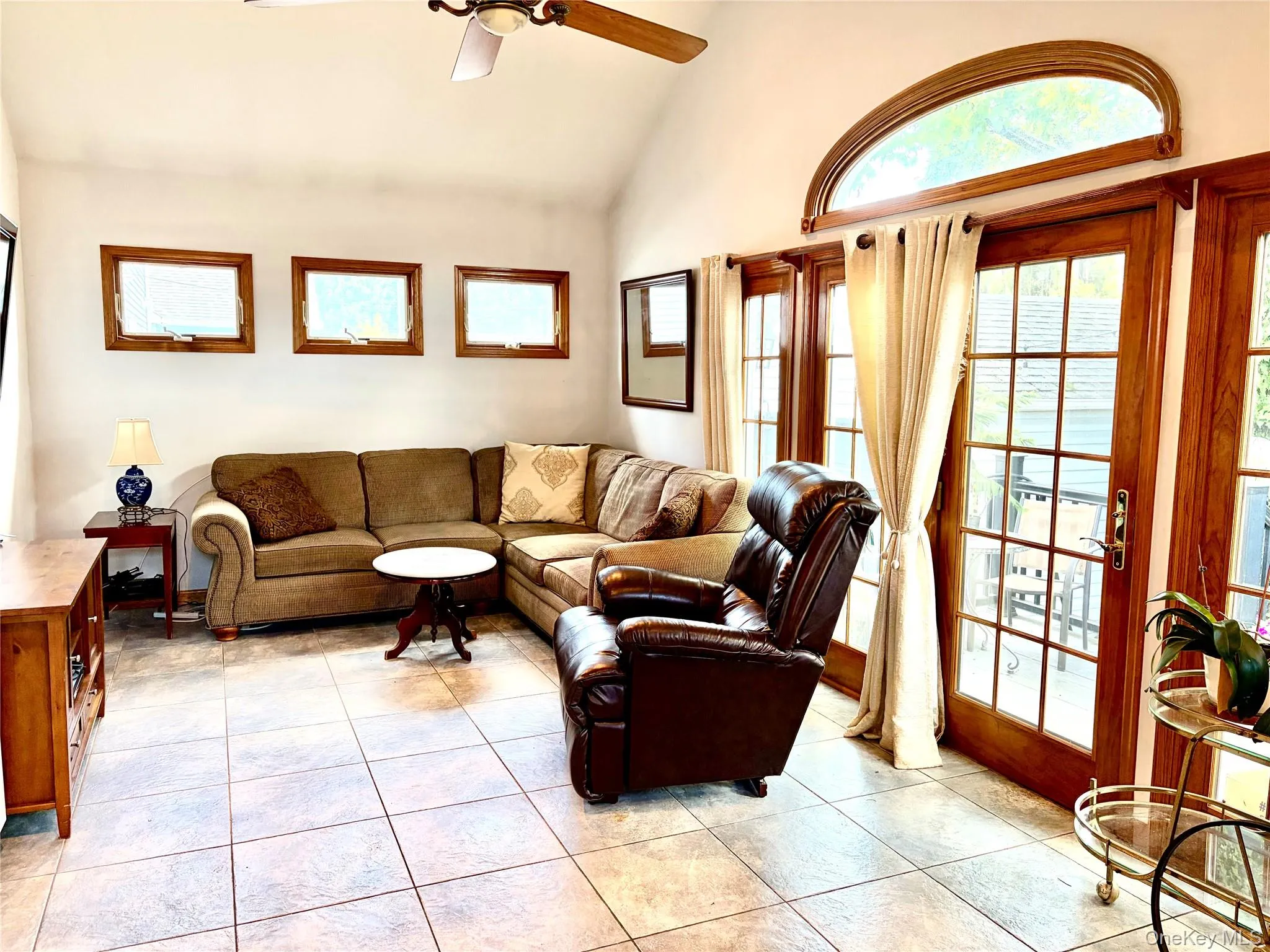 8456 252nd Street, New York, NY, 3 Bedrooms Bedrooms, 6 Rooms Rooms,1 BathroomBathrooms,Residential,For Rent,252nd,0,1039884 8456 252nd Street, New York, NY, 3 Bedrooms Bedrooms, 6 Rooms Rooms,1 BathroomBathrooms,Residential,For Rent,252nd,0,1039884