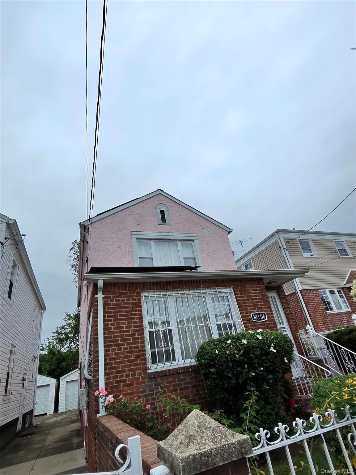 103-06 220th Street, New York, NY, 3 Bedrooms Bedrooms, 7 Rooms Rooms,1 BathroomBathrooms,Residential,For Rent,220th,0,1039891 103-06 220th Street, New York, NY, 3 Bedrooms Bedrooms, 7 Rooms Rooms,1 BathroomBathrooms,Residential,For Rent,220th,0,1039891