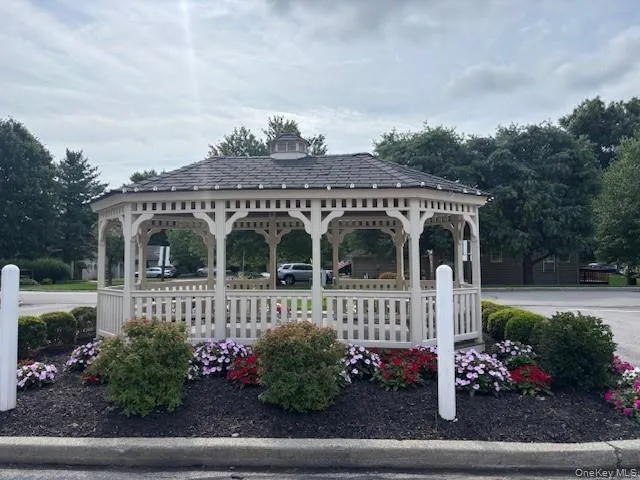 Relax in the gazebo. Relax in the gazebo.