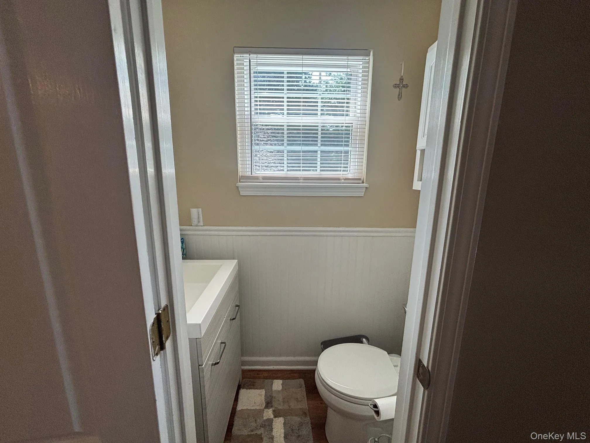 First floor 1/2 bath. First floor 1/2 bath.