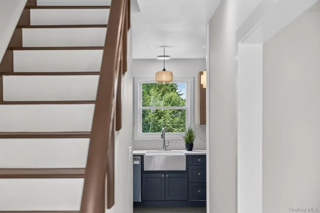 21 Judson Street, Beacon, NY, 3 Bedrooms Bedrooms, 6 Rooms Rooms,1 BathroomBathrooms,Residential Lease,For Rent,Judson,0,1039900 21 Judson Street, Beacon, NY, 3 Bedrooms Bedrooms, 6 Rooms Rooms,1 BathroomBathrooms,Residential Lease,For Rent,Judson,0,1039900