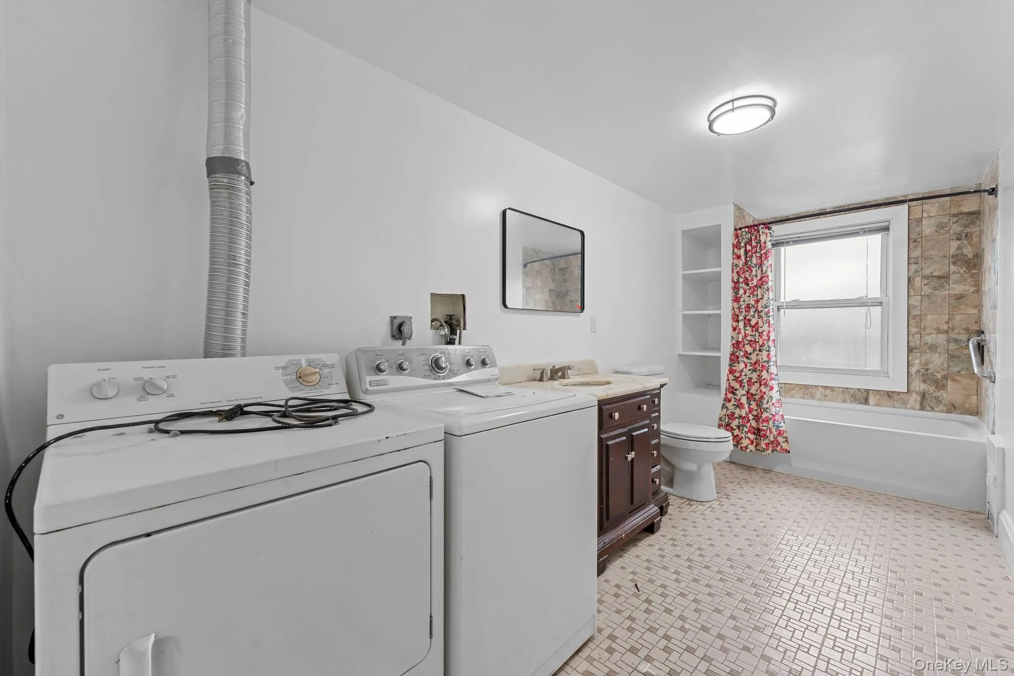 13314 Francis Lewis Boulevard, New York, NY, 4 Bedrooms Bedrooms, 15 Rooms Rooms,2 BathroomsBathrooms,Residential,For Rent,Francis Lewis,0,1039905 13314 Francis Lewis Boulevard, New York, NY, 4 Bedrooms Bedrooms, 15 Rooms Rooms,2 BathroomsBathrooms,Residential,For Rent,Francis Lewis,0,1039905