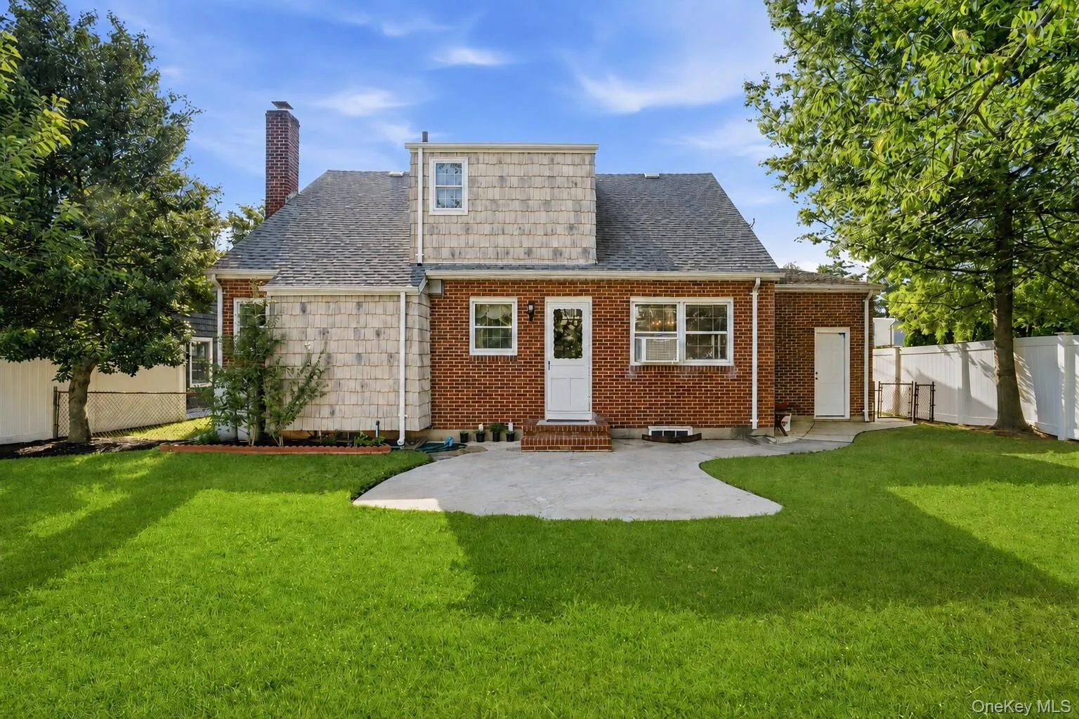 68 Roy Avenue, Oyster Bay, NY, 4 Bedrooms Bedrooms, 7 Rooms Rooms,2 BathroomsBathrooms,Residential,For Rent,Roy,0,1039907 68 Roy Avenue, Oyster Bay, NY, 4 Bedrooms Bedrooms, 7 Rooms Rooms,2 BathroomsBathrooms,Residential,For Rent,Roy,0,1039907