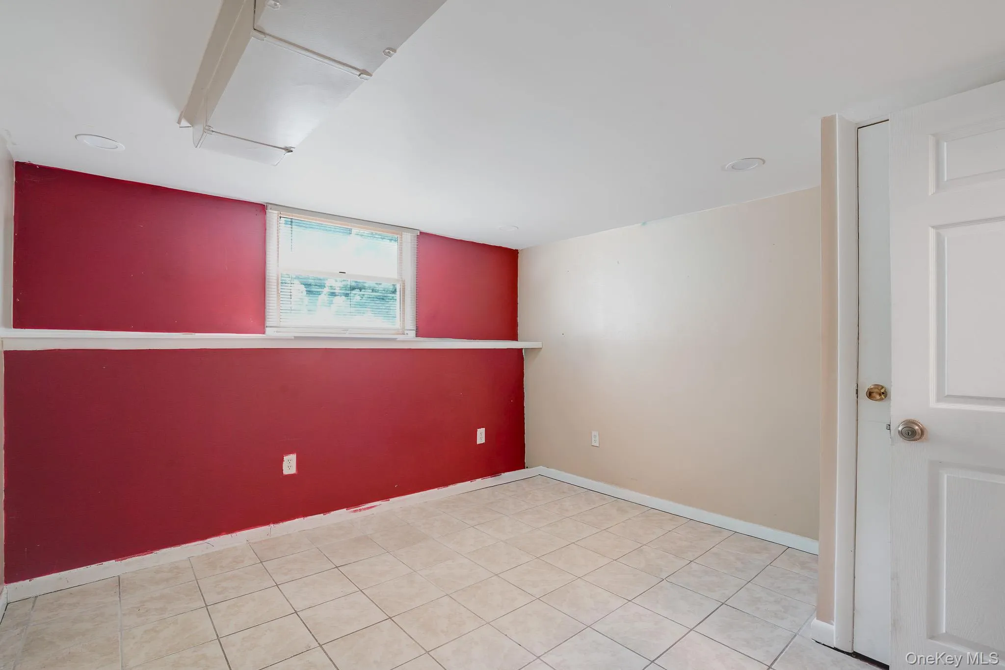 8 Hampton Road, Poughkeepsie (town), NY, 5 Bedrooms Bedrooms, 13 Rooms Rooms,3 BathroomsBathrooms,Residential,For Rent,Hampton,0,1039910 8 Hampton Road, Poughkeepsie (town), NY, 5 Bedrooms Bedrooms, 13 Rooms Rooms,3 BathroomsBathrooms,Residential,For Rent,Hampton,0,1039910