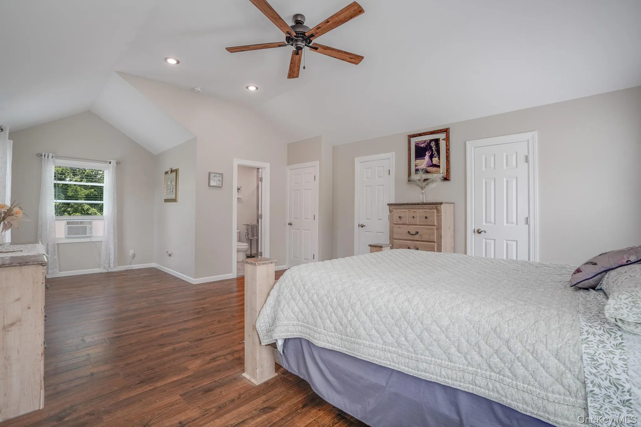 8 Hampton Road, Poughkeepsie (town), NY, 5 Bedrooms Bedrooms, 13 Rooms Rooms,3 BathroomsBathrooms,Residential,For Rent,Hampton,0,1039910 8 Hampton Road, Poughkeepsie (town), NY, 5 Bedrooms Bedrooms, 13 Rooms Rooms,3 BathroomsBathrooms,Residential,For Rent,Hampton,0,1039910