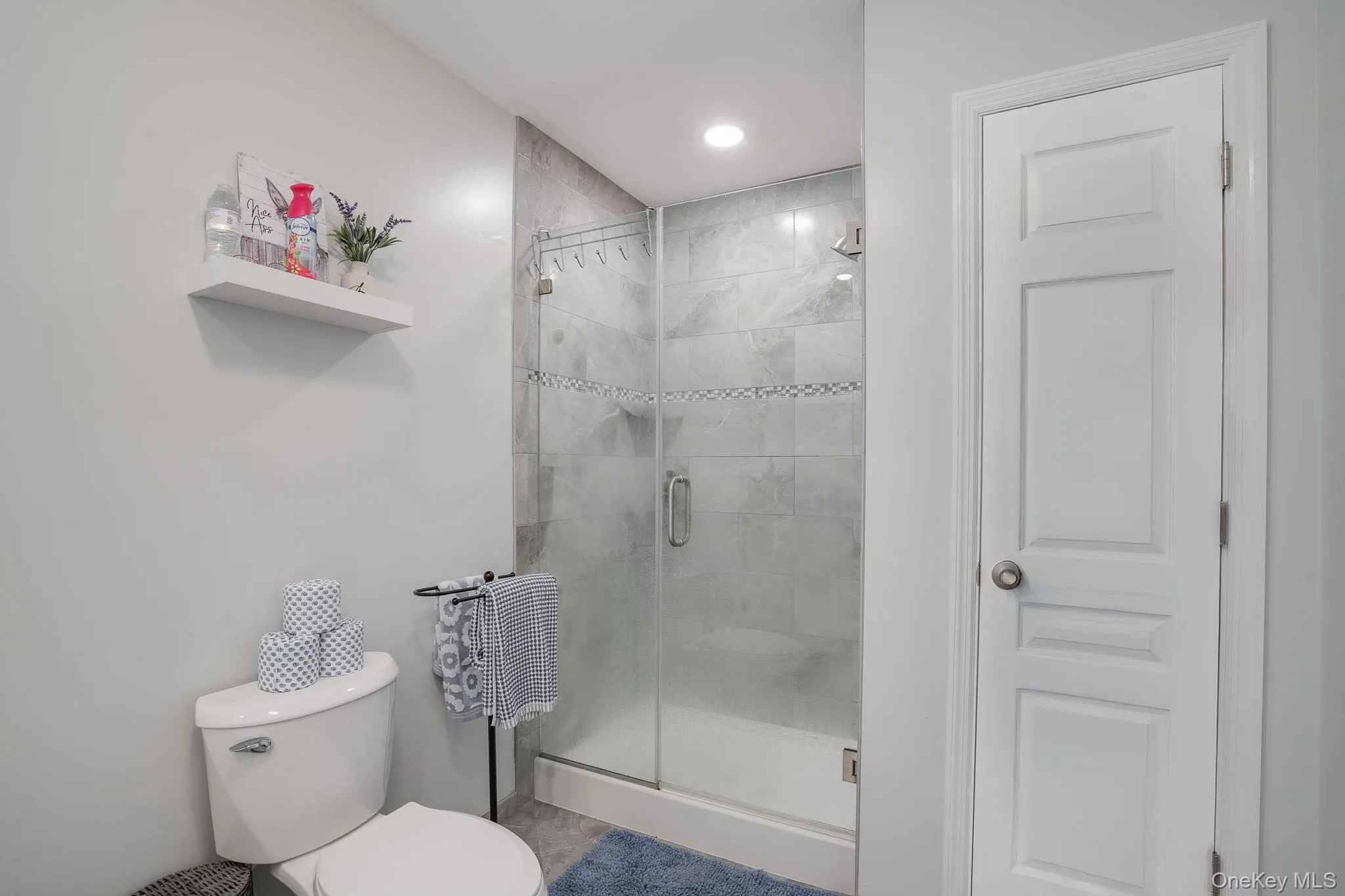 8 Hampton Road, Poughkeepsie (town), NY, 5 Bedrooms Bedrooms, 13 Rooms Rooms,3 BathroomsBathrooms,Residential,For Rent,Hampton,0,1039910 8 Hampton Road, Poughkeepsie (town), NY, 5 Bedrooms Bedrooms, 13 Rooms Rooms,3 BathroomsBathrooms,Residential,For Rent,Hampton,0,1039910