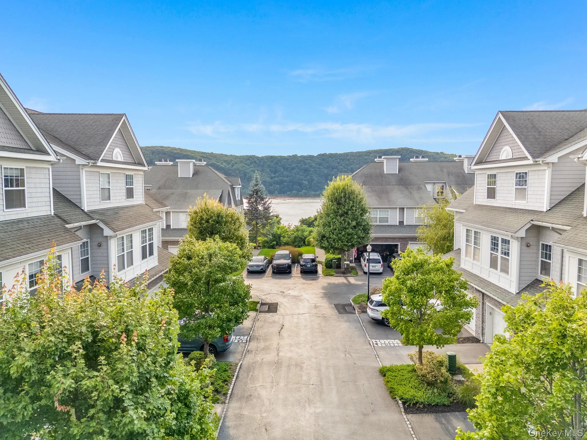 303 Bridgeview Drive, Poughkeepsie, NY, 2 Bedrooms Bedrooms, 8 Rooms Rooms,2 BathroomsBathrooms,Residential,For Rent,Bridgeview,0,1039912 303 Bridgeview Drive, Poughkeepsie, NY, 2 Bedrooms Bedrooms, 8 Rooms Rooms,2 BathroomsBathrooms,Residential,For Rent,Bridgeview,0,1039912