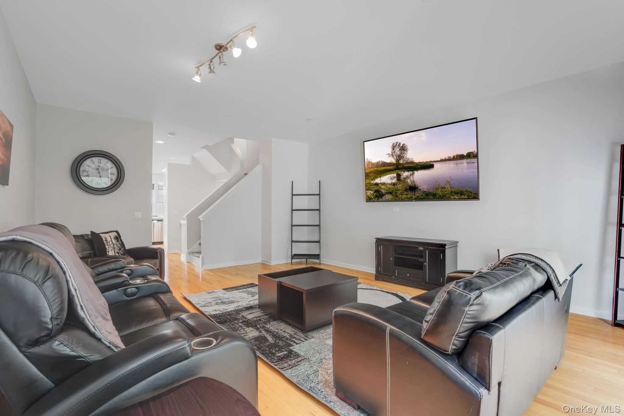 303 Bridgeview Drive, Poughkeepsie, NY, 2 Bedrooms Bedrooms, 8 Rooms Rooms,2 BathroomsBathrooms,Residential,For Rent,Bridgeview,0,1039912 303 Bridgeview Drive, Poughkeepsie, NY, 2 Bedrooms Bedrooms, 8 Rooms Rooms,2 BathroomsBathrooms,Residential,For Rent,Bridgeview,0,1039912