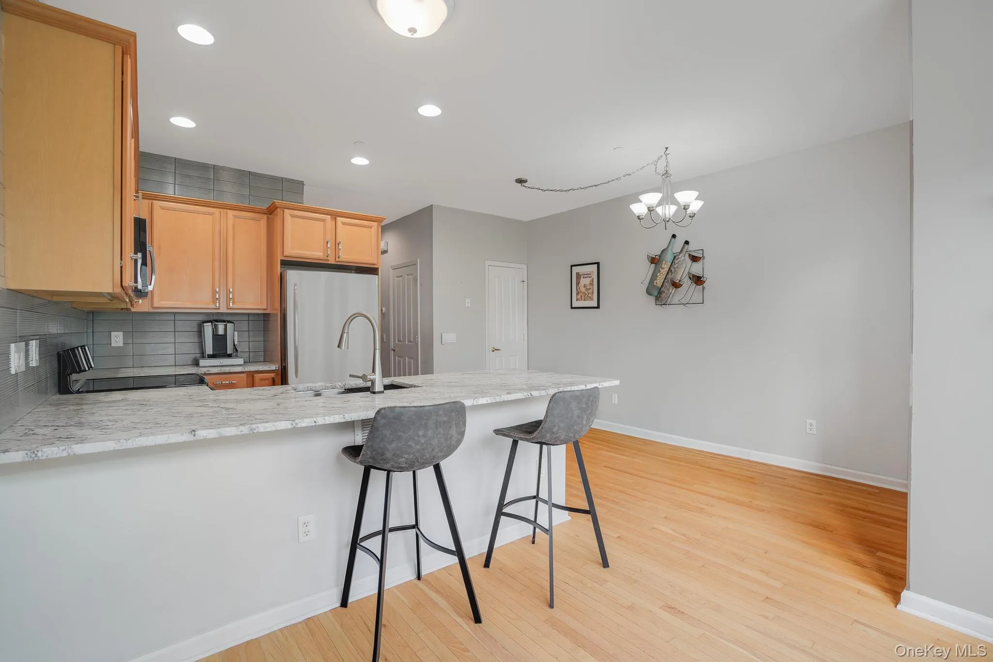 303 Bridgeview Drive, Poughkeepsie, NY, 2 Bedrooms Bedrooms, 8 Rooms Rooms,2 BathroomsBathrooms,Residential,For Rent,Bridgeview,0,1039912 303 Bridgeview Drive, Poughkeepsie, NY, 2 Bedrooms Bedrooms, 8 Rooms Rooms,2 BathroomsBathrooms,Residential,For Rent,Bridgeview,0,1039912