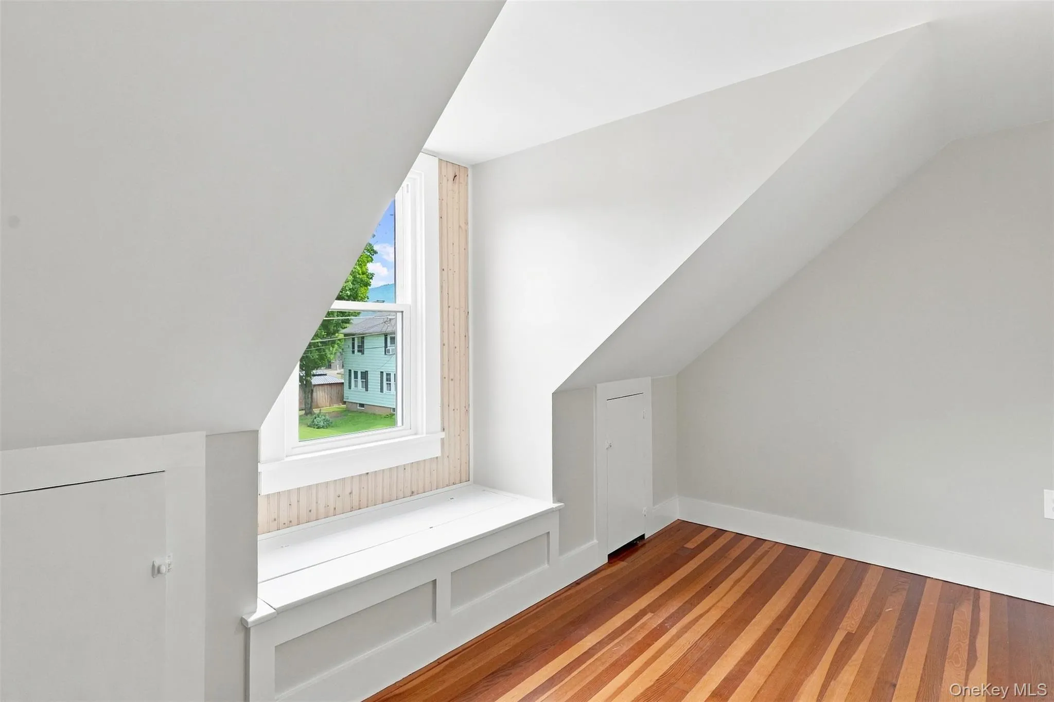 5 Dewitt Street, Wawarsing, NY, 3 Bedrooms Bedrooms, 11 Rooms Rooms,2 BathroomsBathrooms,Residential,For Rent,Dewitt,0,1039914 5 Dewitt Street, Wawarsing, NY, 3 Bedrooms Bedrooms, 11 Rooms Rooms,2 BathroomsBathrooms,Residential,For Rent,Dewitt,0,1039914