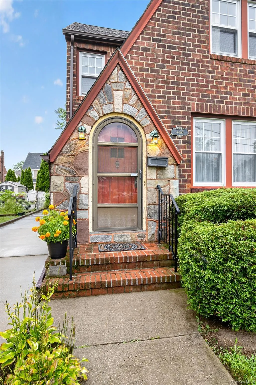 448 Lewis Place, North Hempstead, NY, 4 Bedrooms Bedrooms, 8 Rooms Rooms,2 BathroomsBathrooms,Residential,For Rent,Lewis,0,1039916 448 Lewis Place, North Hempstead, NY, 4 Bedrooms Bedrooms, 8 Rooms Rooms,2 BathroomsBathrooms,Residential,For Rent,Lewis,0,1039916