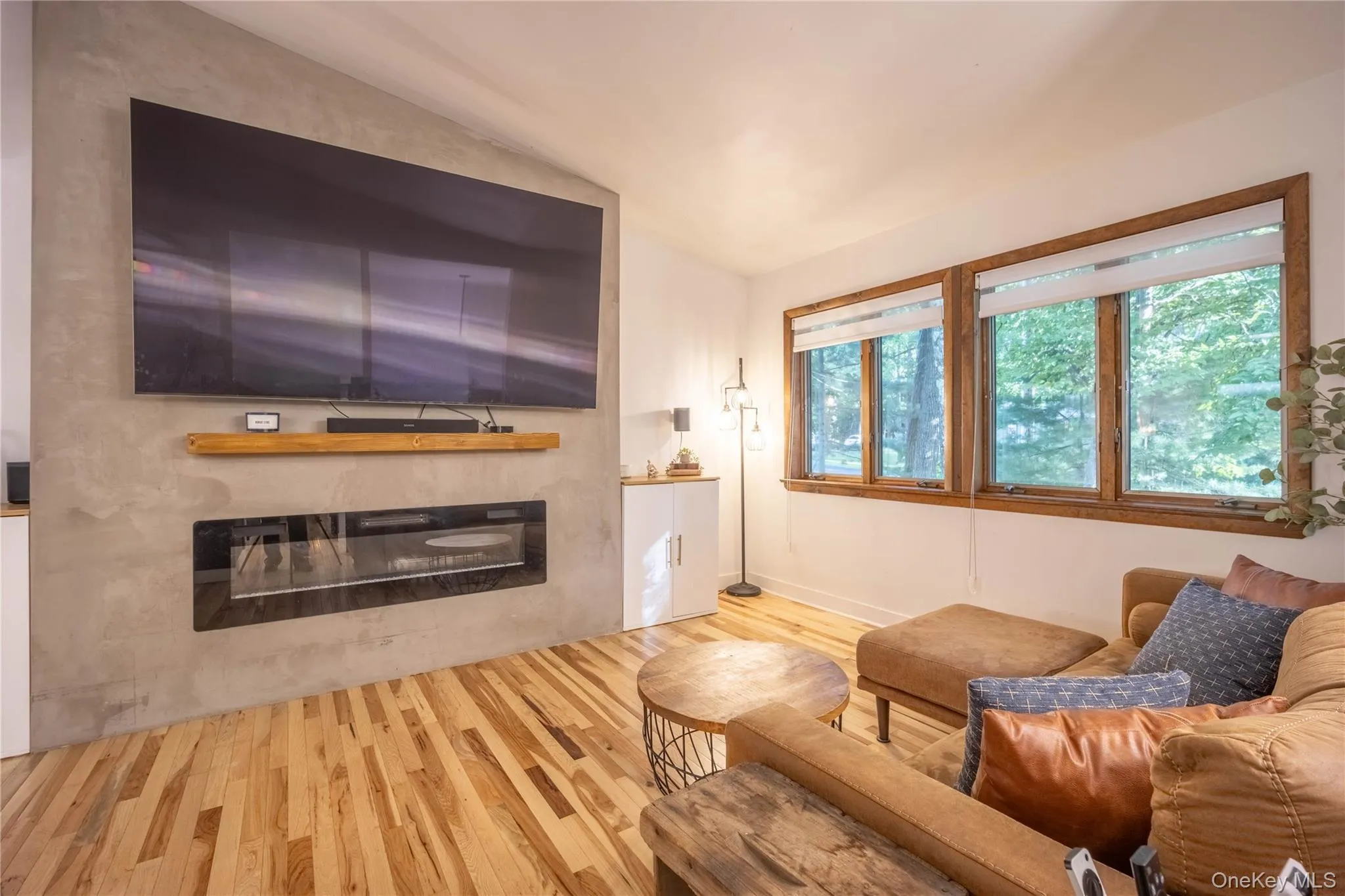 3 Lauretta Drive, Lloyd, NY, 3 Bedrooms Bedrooms, 6 Rooms Rooms,1 BathroomBathrooms,Residential,For Rent,Lauretta,0,1039919 3 Lauretta Drive, Lloyd, NY, 3 Bedrooms Bedrooms, 6 Rooms Rooms,1 BathroomBathrooms,Residential,For Rent,Lauretta,0,1039919