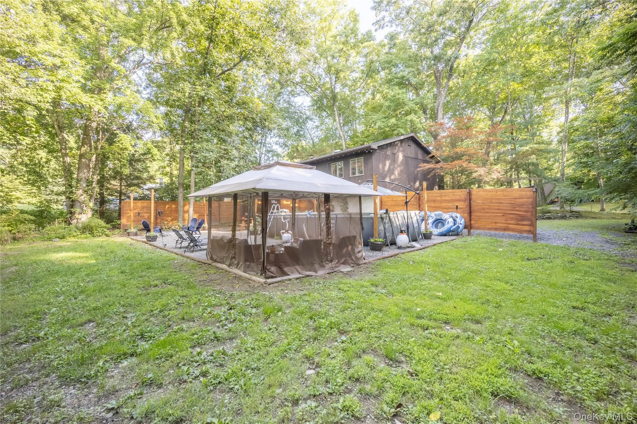 3 Lauretta Drive, Lloyd, NY, 3 Bedrooms Bedrooms, 6 Rooms Rooms,1 BathroomBathrooms,Residential,For Rent,Lauretta,0,1039919 3 Lauretta Drive, Lloyd, NY, 3 Bedrooms Bedrooms, 6 Rooms Rooms,1 BathroomBathrooms,Residential,For Rent,Lauretta,0,1039919