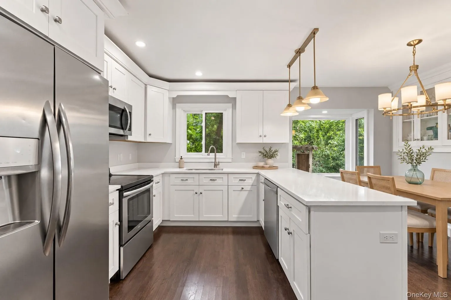 44 Chestnut Avenue, Brookhaven, NY, 3 Bedrooms Bedrooms, 7 Rooms Rooms,3 BathroomsBathrooms,Residential Lease,For Rent,Chestnut,0,1039920 44 Chestnut Avenue, Brookhaven, NY, 3 Bedrooms Bedrooms, 7 Rooms Rooms,3 BathroomsBathrooms,Residential Lease,For Rent,Chestnut,0,1039920