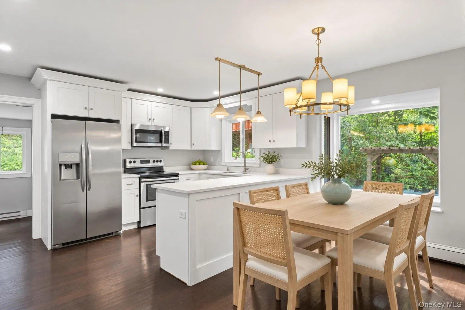 44 Chestnut Avenue, Brookhaven, NY, 3 Bedrooms Bedrooms, 7 Rooms Rooms,3 BathroomsBathrooms,Residential Lease,For Rent,Chestnut,0,1039920 44 Chestnut Avenue, Brookhaven, NY, 3 Bedrooms Bedrooms, 7 Rooms Rooms,3 BathroomsBathrooms,Residential Lease,For Rent,Chestnut,0,1039920