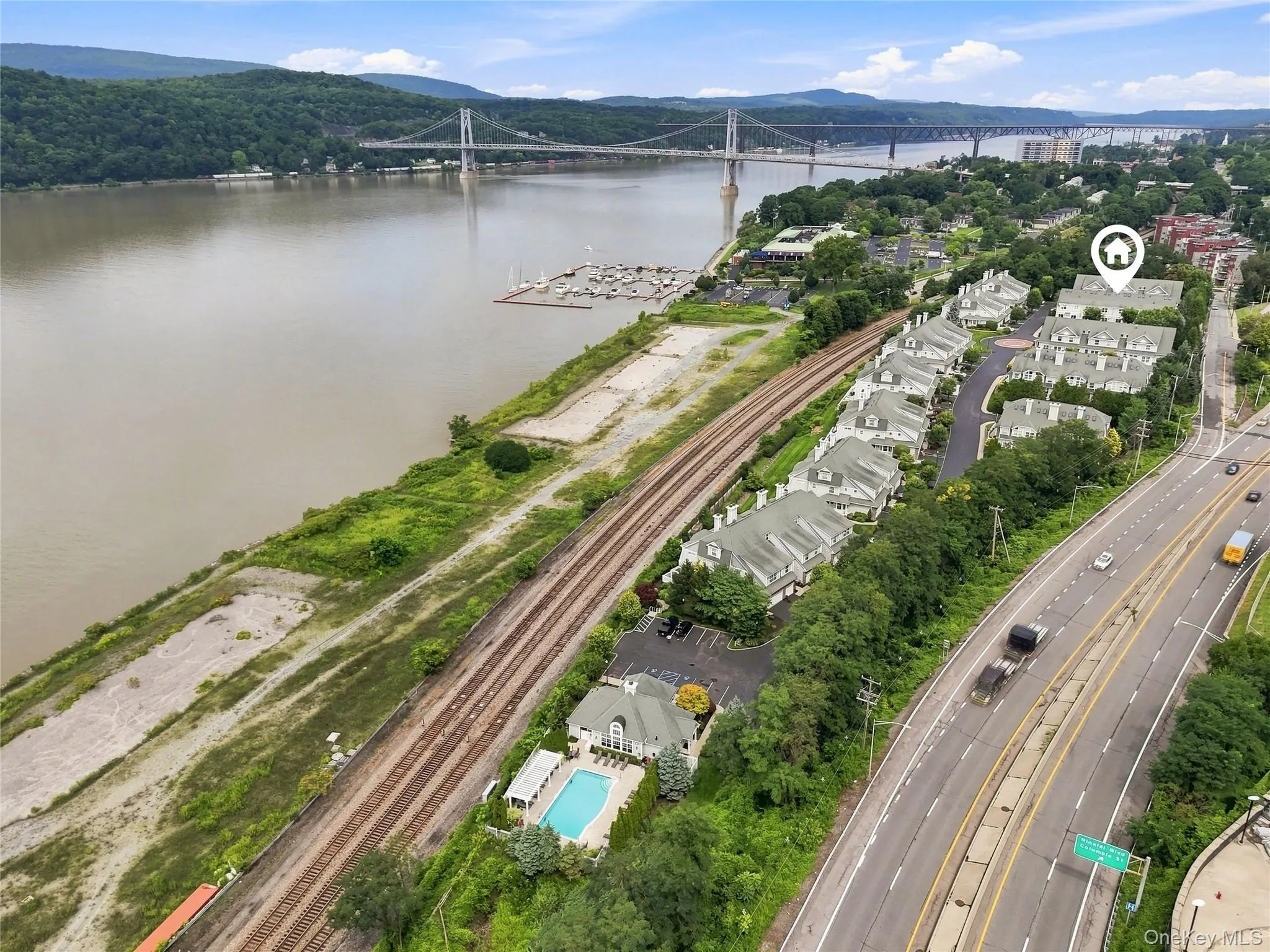 308 Bridgeview Drive, Poughkeepsie, NY, 2 Bedrooms Bedrooms, 9 Rooms Rooms,2 BathroomsBathrooms,Residential,For Rent,Bridgeview,0,1039925 308 Bridgeview Drive, Poughkeepsie, NY, 2 Bedrooms Bedrooms, 9 Rooms Rooms,2 BathroomsBathrooms,Residential,For Rent,Bridgeview,0,1039925
