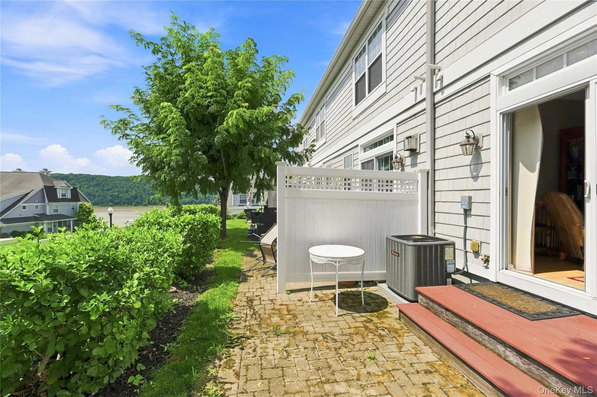 308 Bridgeview Drive, Poughkeepsie, NY, 2 Bedrooms Bedrooms, 9 Rooms Rooms,2 BathroomsBathrooms,Residential,For Rent,Bridgeview,0,1039925 308 Bridgeview Drive, Poughkeepsie, NY, 2 Bedrooms Bedrooms, 9 Rooms Rooms,2 BathroomsBathrooms,Residential,For Rent,Bridgeview,0,1039925