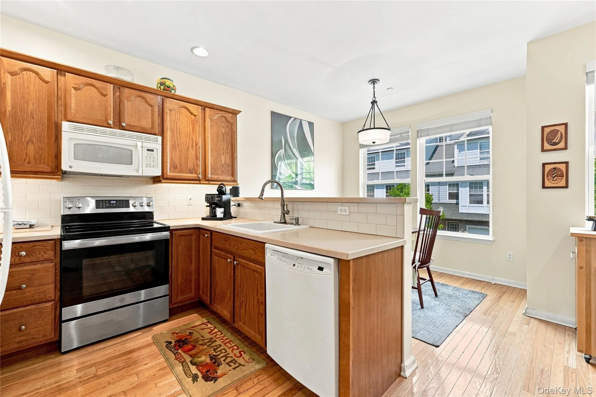 308 Bridgeview Drive, Poughkeepsie, NY, 2 Bedrooms Bedrooms, 9 Rooms Rooms,2 BathroomsBathrooms,Residential,For Rent,Bridgeview,0,1039925 308 Bridgeview Drive, Poughkeepsie, NY, 2 Bedrooms Bedrooms, 9 Rooms Rooms,2 BathroomsBathrooms,Residential,For Rent,Bridgeview,0,1039925