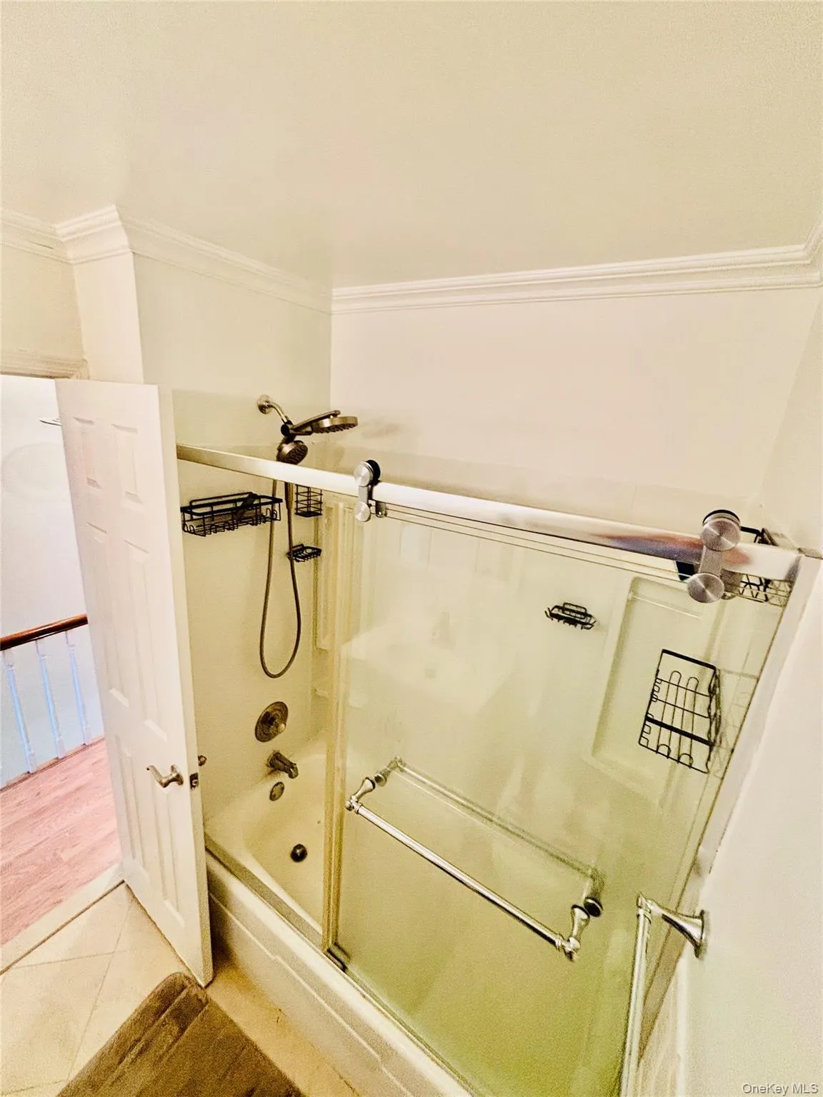 10 Westview Avenue, White Plains, NY, 2 Bedrooms Bedrooms, 6 Rooms Rooms,1 BathroomBathrooms,Residential,For Rent,Westview,0,1039927 10 Westview Avenue, White Plains, NY, 2 Bedrooms Bedrooms, 6 Rooms Rooms,1 BathroomBathrooms,Residential,For Rent,Westview,0,1039927